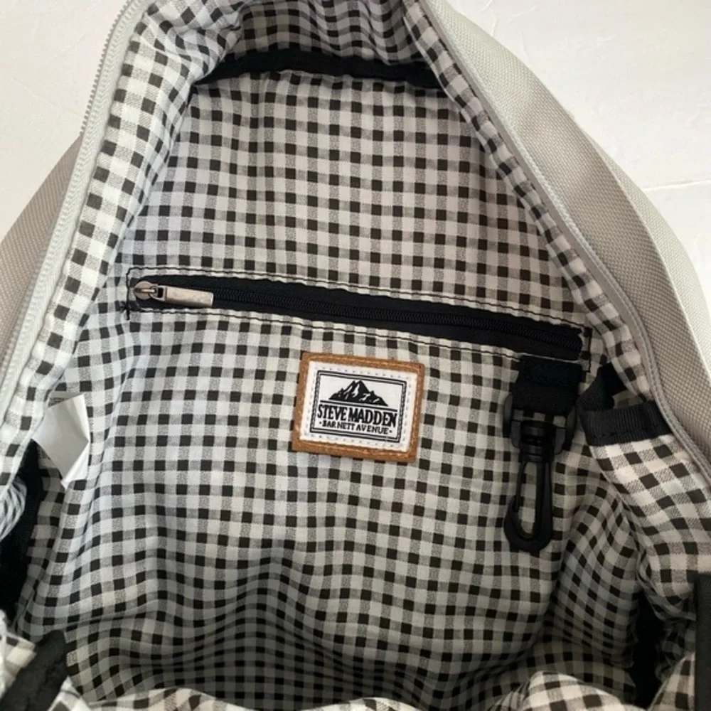 STEVE MADDEN‎ 🎒